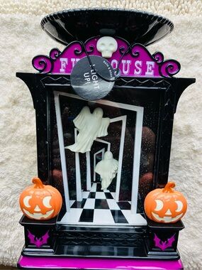 Bath and Body Works Funhouse Three Wick Candle Holder